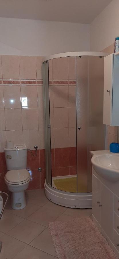 Apartment Rb Omišalj Buitenkant foto