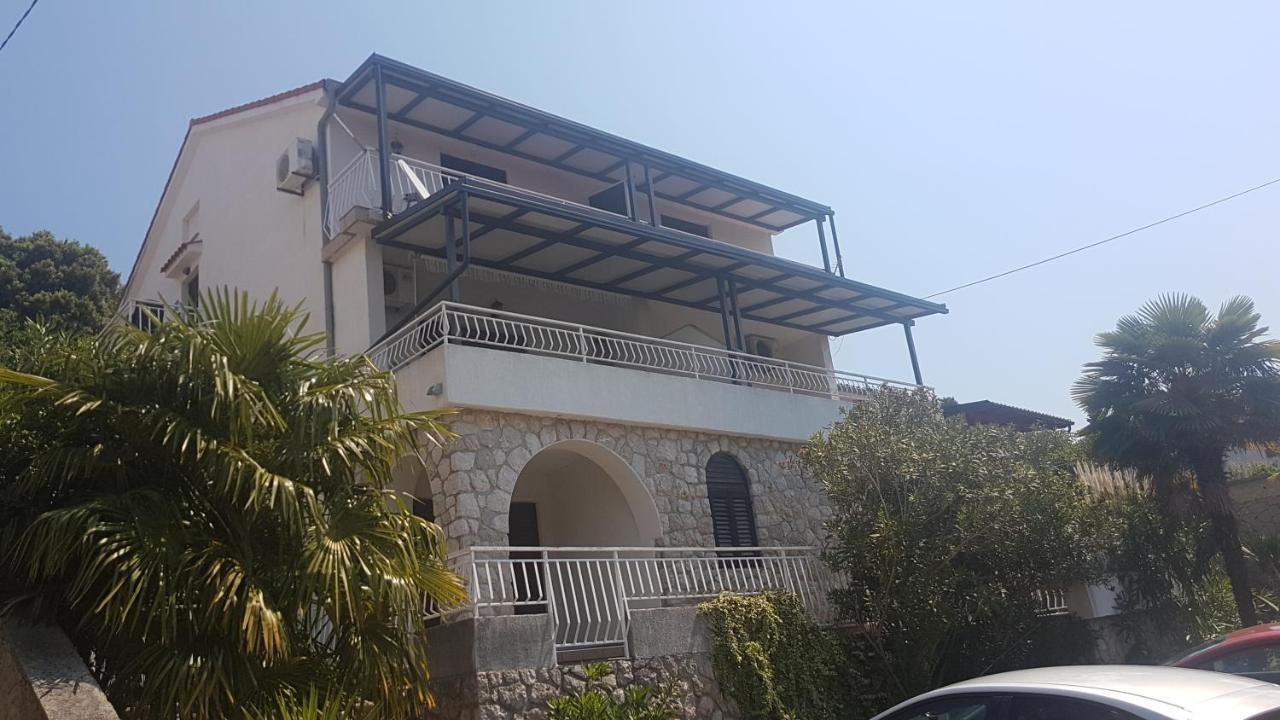 Apartment Rb Omišalj Buitenkant foto