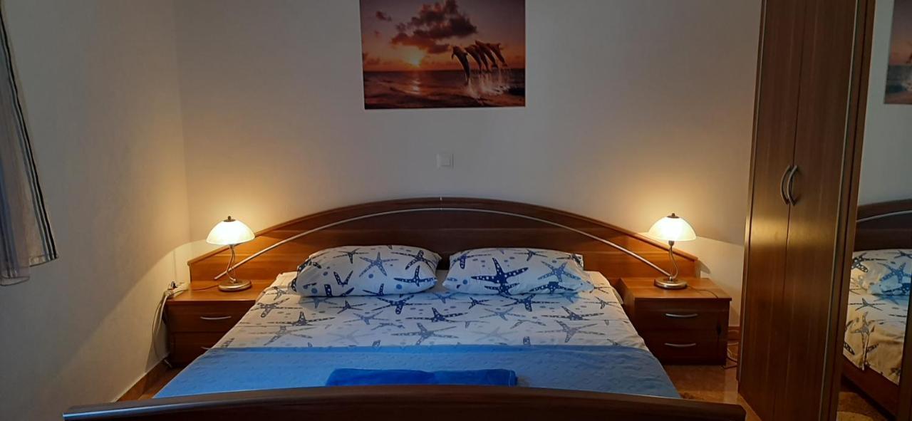 Apartment Rb Omišalj Buitenkant foto