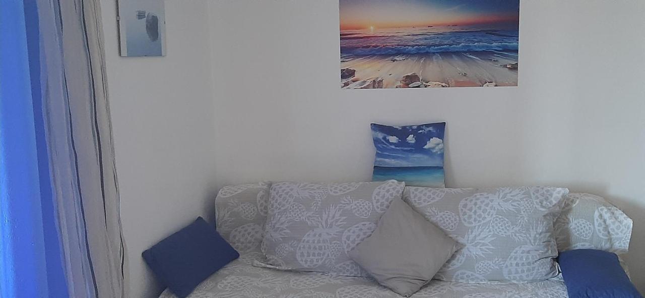 Apartment Rb Omišalj Buitenkant foto